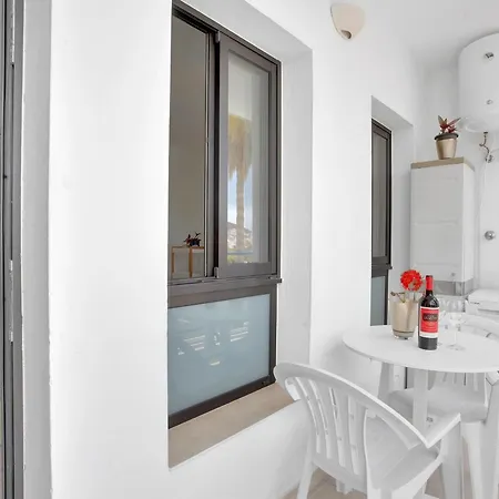 Lägenhet Apartamento Luminoso Con Piscina Y Wi-fi, Centro De Los Cristianos, Cerca De La Playa - Es-347-40