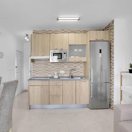 Apartamento Luminoso Con Piscina Y Wi-fi, Centro De Los Cristianos, Cerca De La Playa - Es-347-40 * Arona (Tenerife)